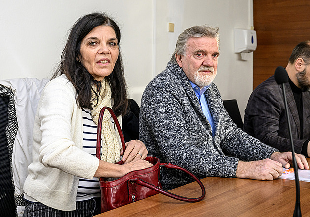 Soudruhu, jsi blbec. Manželé čelí v boji s autodromem urážkám i výhrůžkám