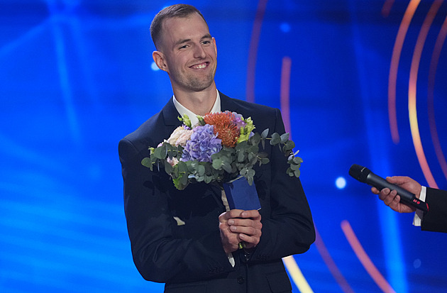 Ryby nebraly, ale nad laťkou jen létal. Jaký byl rok atletického krále Štefely?