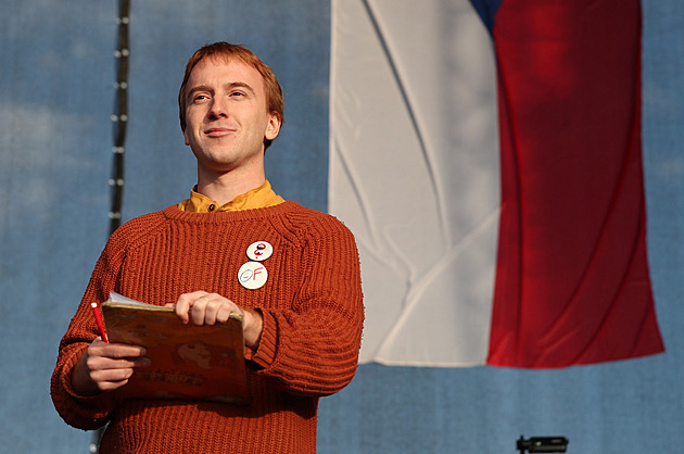 Pavel děkuje za velký zájem o akci Milionu chvilek, policie může zavřít náměstí