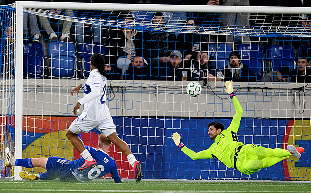 ONLINE: Lausanne - Olomouc 1:2, hosté jdou znovu do vedení, jásá Růsek