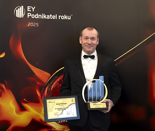 Titul EY Podnikatel roku 2025 si odnesl investor a byznysmen Dušan Šenkypl