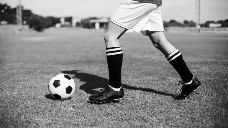 Tragédie na fotbale: Při zápase náhle zemřela patnáctiletá dívka z Anglie