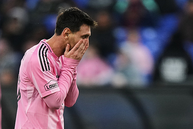 Nechtěl, aby se Messi vrátil! Xavi pálí do Laporty, co na to prezident Barcelony?