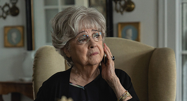 Stáří má svoje specifika, nepomůže vám ani vzdělání, říká Božidara Turzonovová