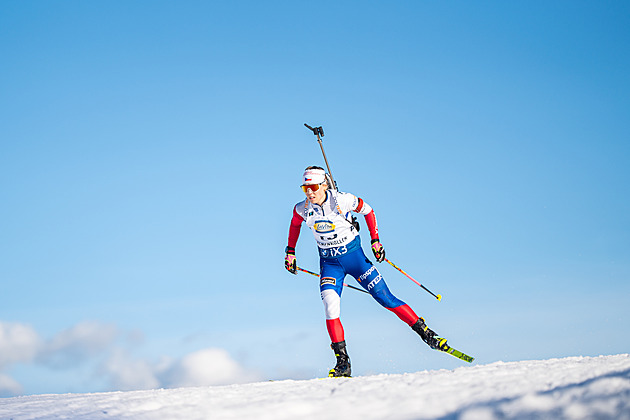 Biatlon ONLINE: Poslední stíhačka sezony. Voborníková si kazí závod druhou ležkou