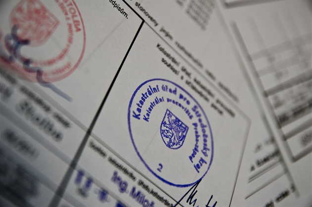 Bruntál prohrál boj o katastrální úřad. Do Krnova je to na celý den, zní z regionu