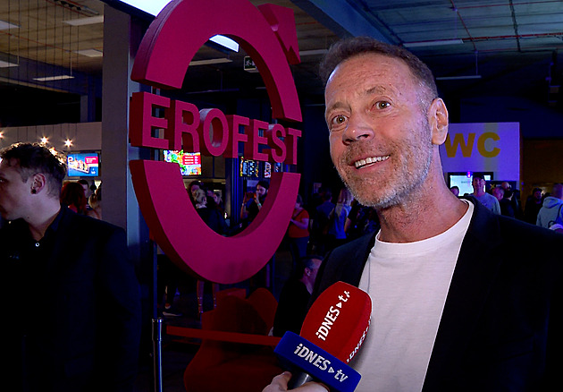 Můj sex v soukromí je jiný než před kamerou, říká Siffredi