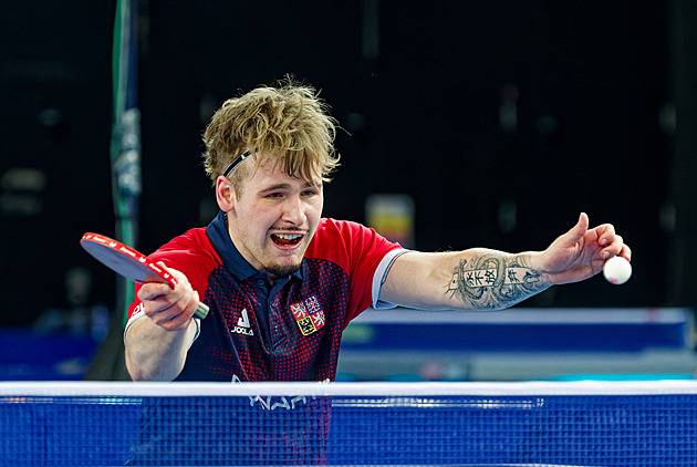 Druhý den stolním tenistům nevyšel. Na MS prohrálo české družstvo mužů i žen