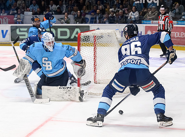 Třetí slovenský titul pro hokejisty Nitry, raduje se i český útočník Bajtek