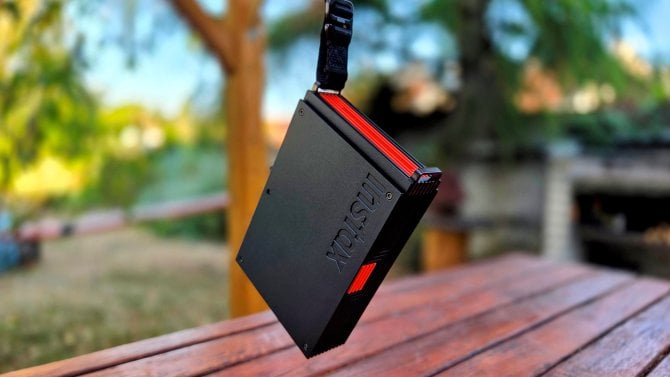 Minirecenze Instax mini Link+: Dokonalý způsob, jak nenechat vzpomínky zapadnout v galerii telefonu